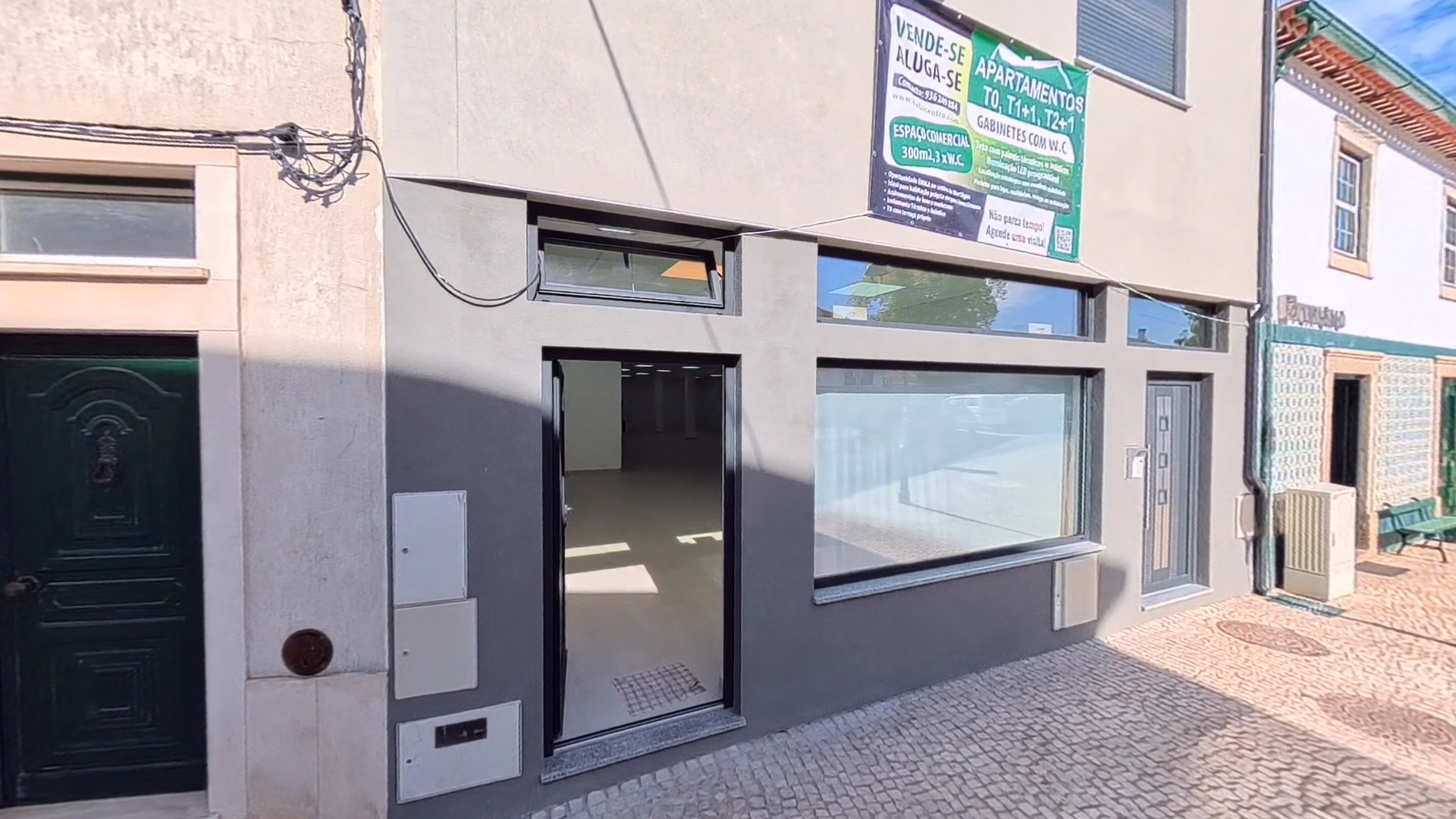 Rua de comércio de Mortágua